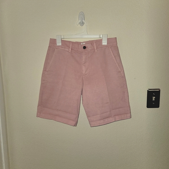 Pink khaki shorts - Picture 3 of 3